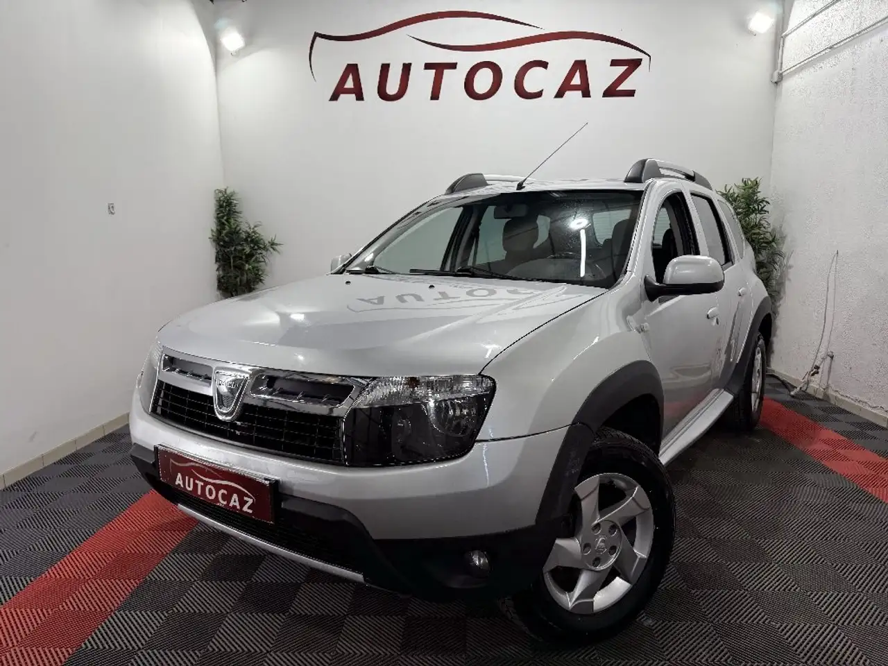 Dacia Duster 1.5 dCi 110 4x4 Prestige %2BATTELAGE — photo 1 of 19