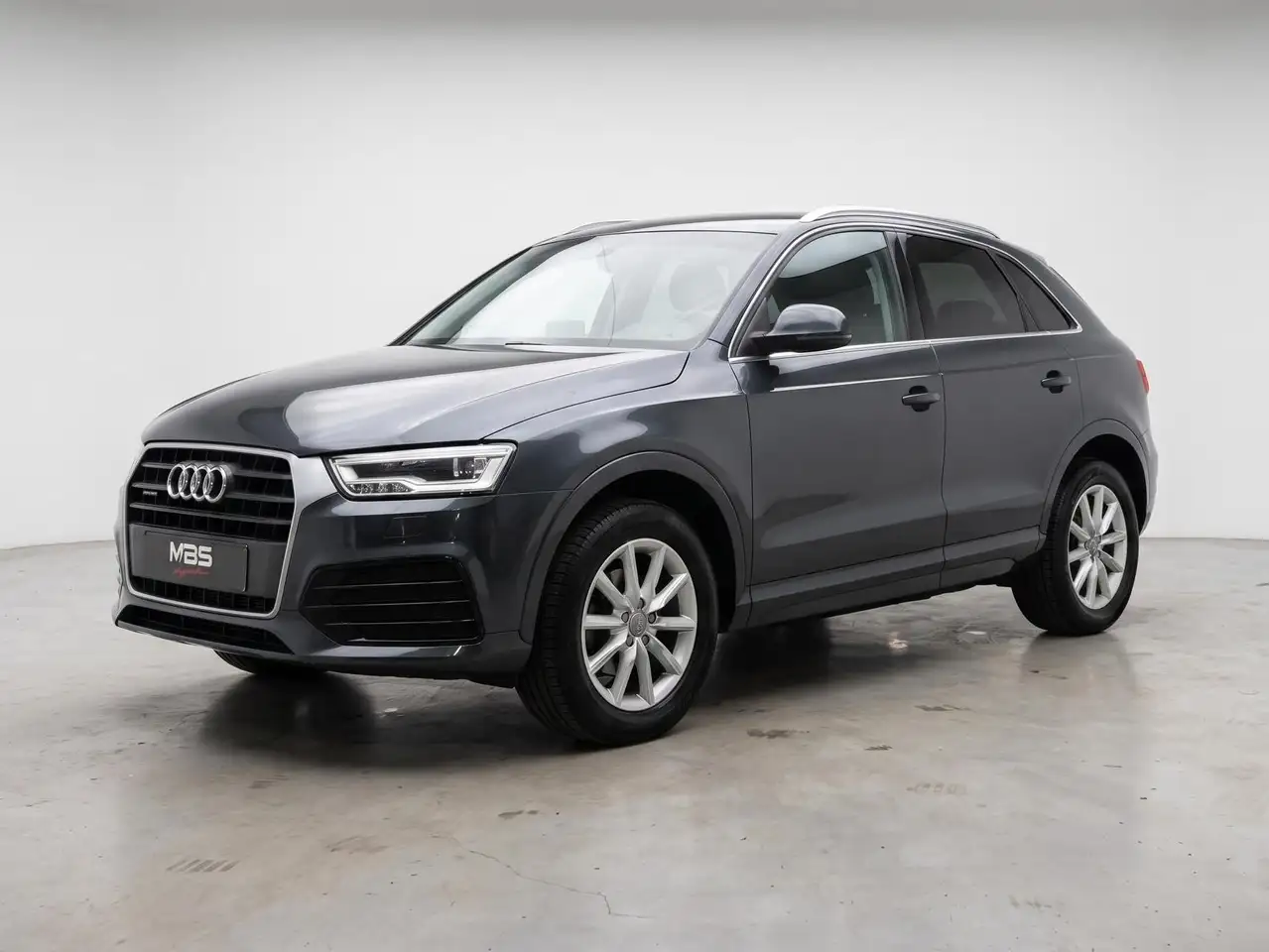 Audi Q3 * 2.0TDI* 1 PROP * AUTO* TOIT PANO* CAMERA* XENON* NAVI* — photo 1 of 18