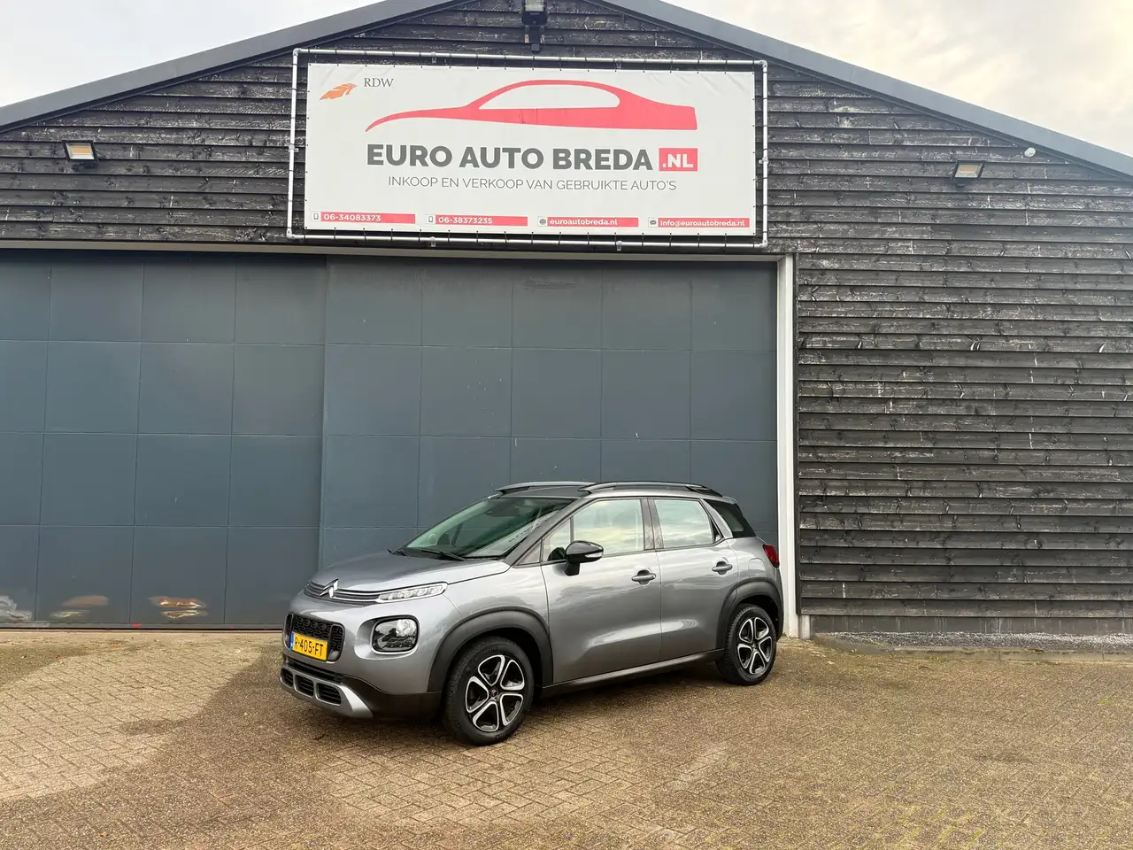 Citroen C3 Aircross 1.2 PureTech Feel — photo 1 of 17