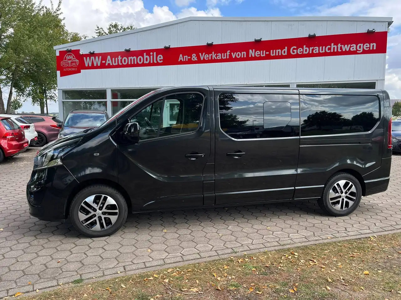 Opel Vivaro Vivaro B 1.6 Bi Turbo*2-Hand*LED*Kamera*7-Sitze*Lang — photo 1 of 23