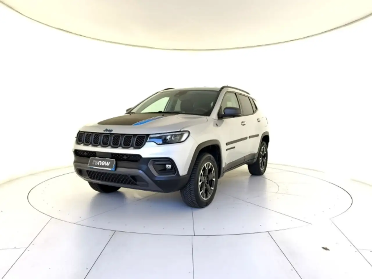 Jeep Compass Compass 1.3 turbo t4 phev Trailhawk 4xe auto — photo 1 of 16
