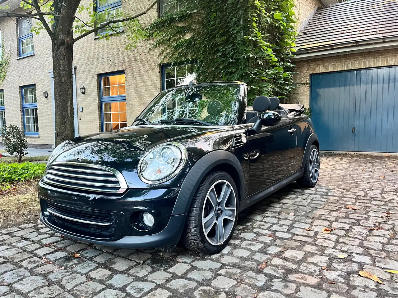 MINI Cooper Cabrio Mini Cabriolet 1.6i Cooper — photo 1 of 15