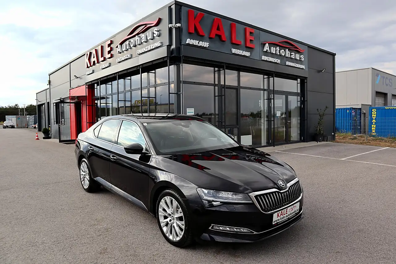 Skoda Superb 2,0 TDI Style DSG *Limousine*1.Besitz*Leder*Vir... — photo 1 of 24