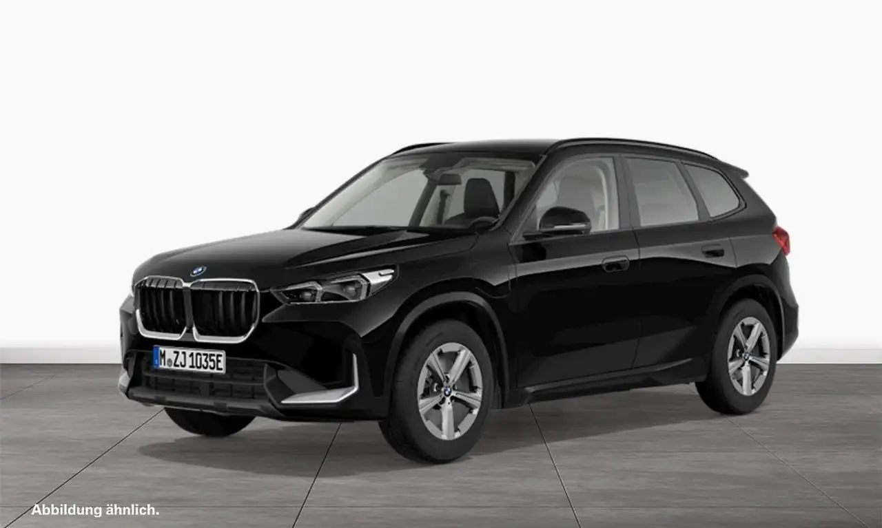 BMW X1 xDrive25e — photo 1 of 3