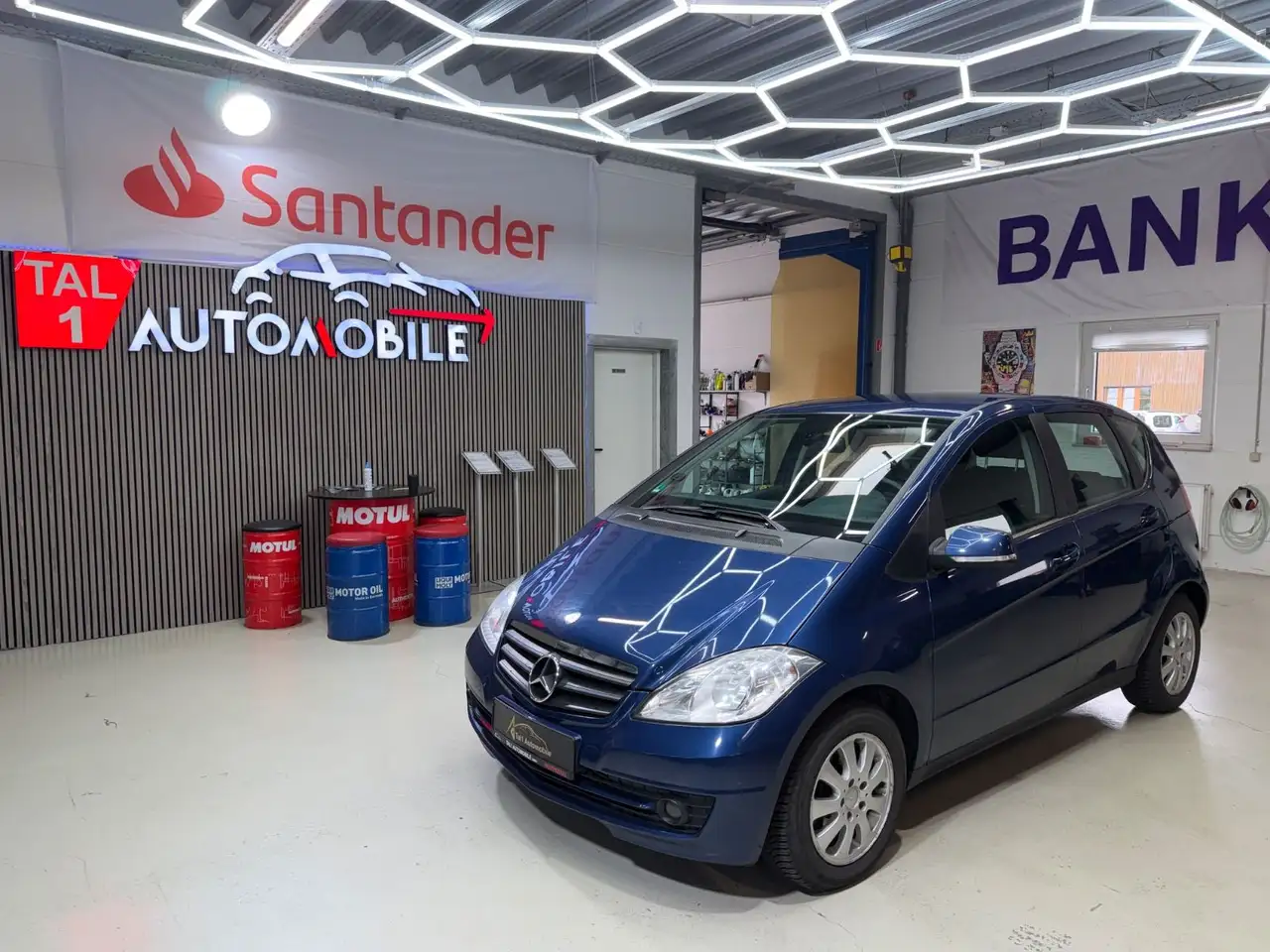 Mercedes-Benz A 160 CDI 5-türig Tempomat Klima Servo — photo 1 of 24