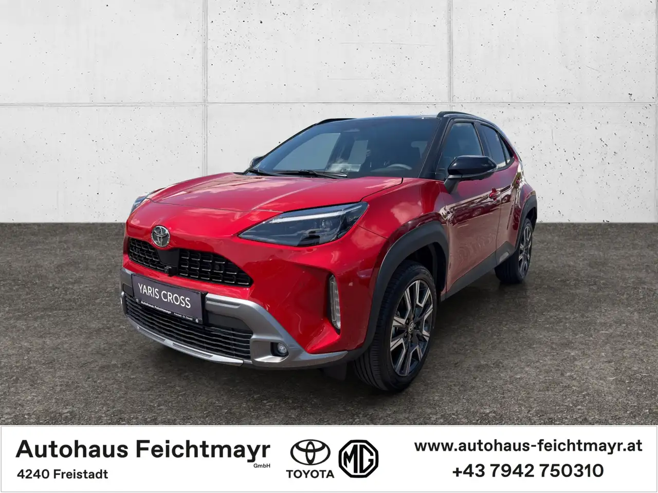 Toyota Yaris Cross HYBRID 2WD Style Advanced Safety Paket 5t. — photo 1 of 11