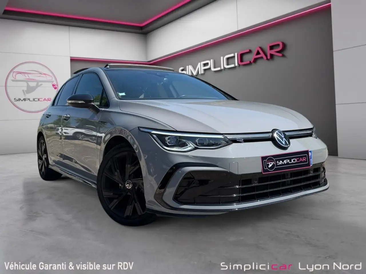 Volkswagen Golf VIII 1.5 ETSI OPF 130 MATCH DSG7 — photo 1 of 20