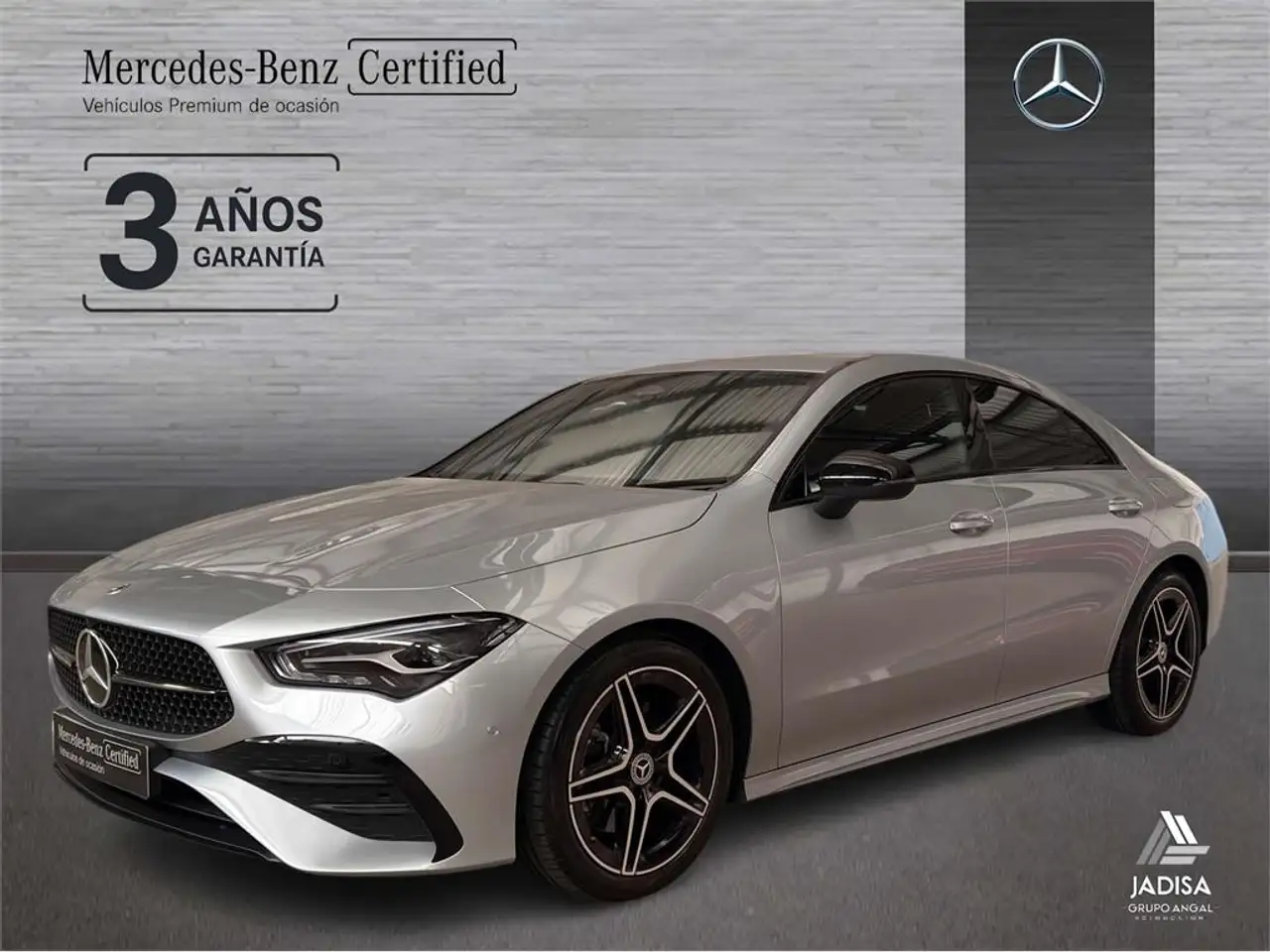 Mercedes-Benz CLA 220 D DCT — photo 1 of 23