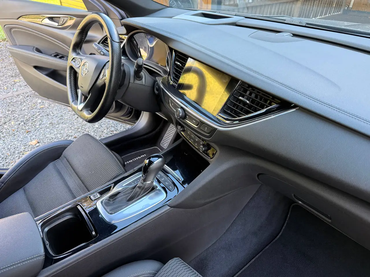Opel Insignia ST 1.5 Turbo - HUD - OPC - Matrix — photo 1 of 15