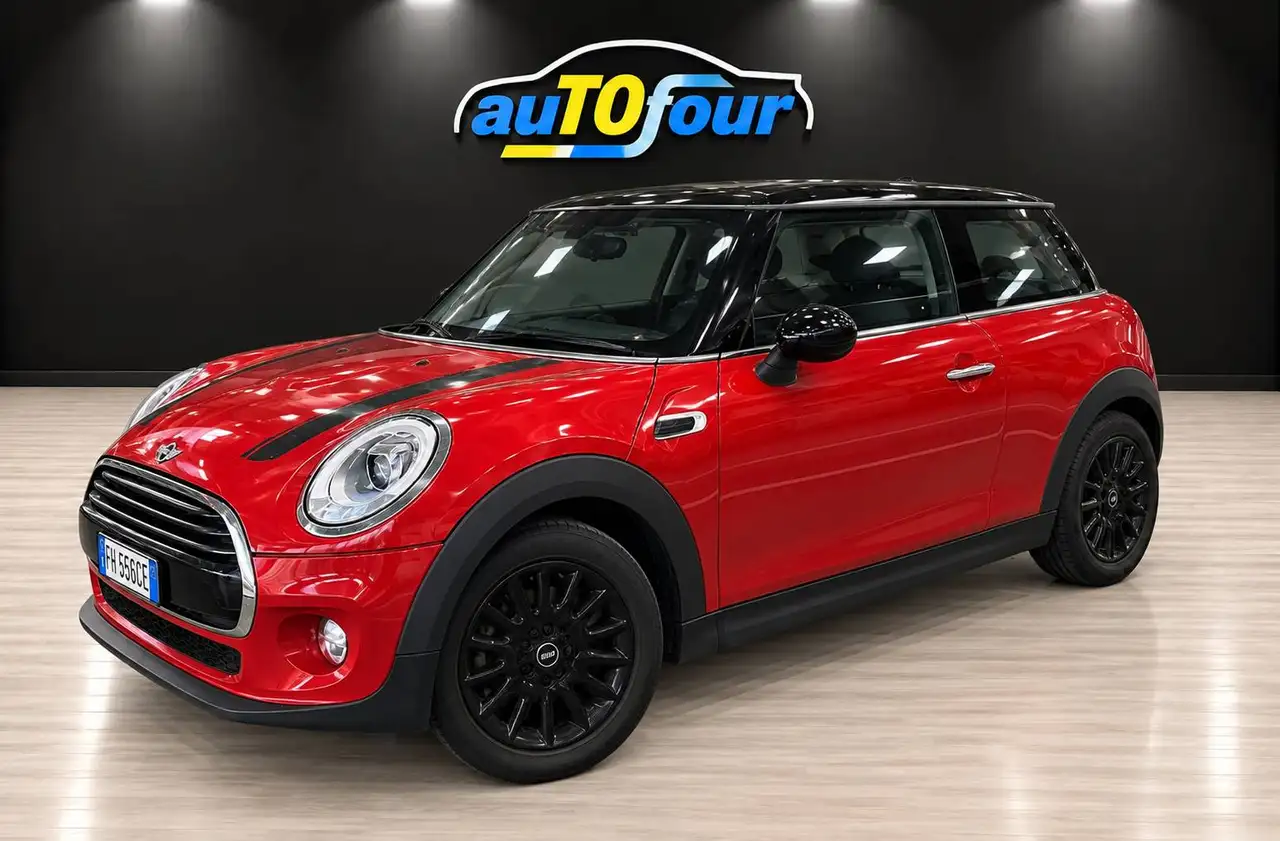 MINI Cooper D Mini IV F55-F56 1.5 Hype 115cv 3p — photo 1 of 16