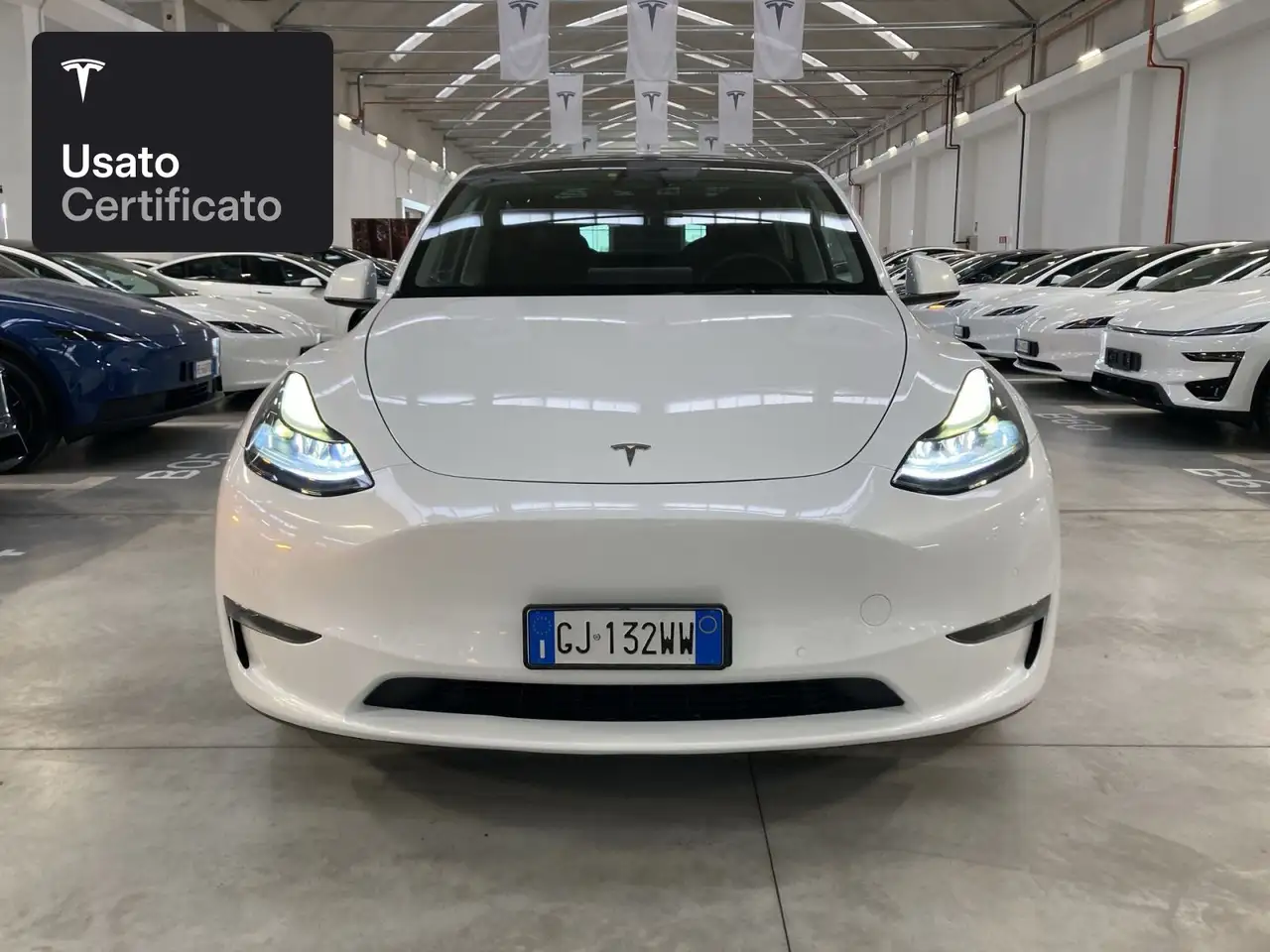 2022 Tesla Model Y Long Range AWD, photograph 3
