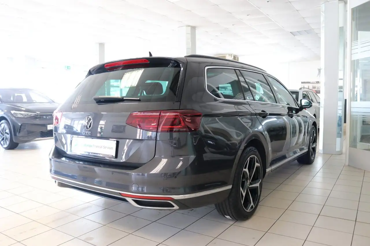 2022 Volkswagen Passat Variant Passat GTE AHK 360° HUD Pano Matrix Virtual 97%, photograph 8