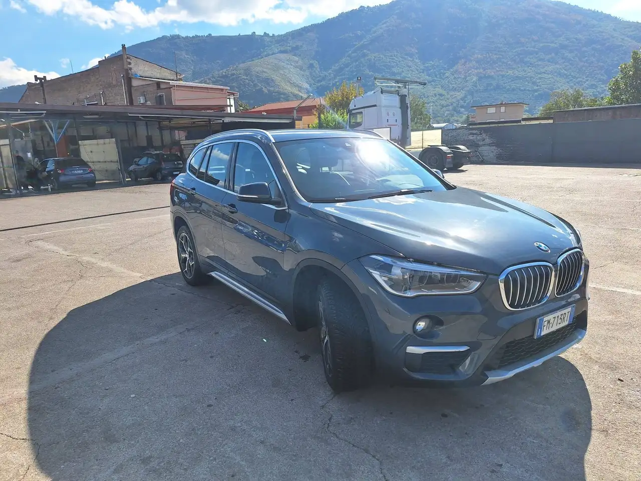 BMW X1 X1 F48 xdrive18d xLine auto — photo 1 of 13