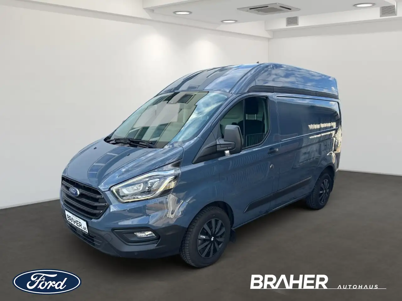 Ford Transit Custom HD 2.0 TDCI L1 H2 Trend AUT — photo 1 of 15