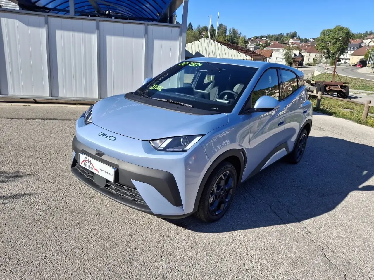 BYD Dolphin Surf 88CH - 43,2 KWH BOOST — photo 1 of 20