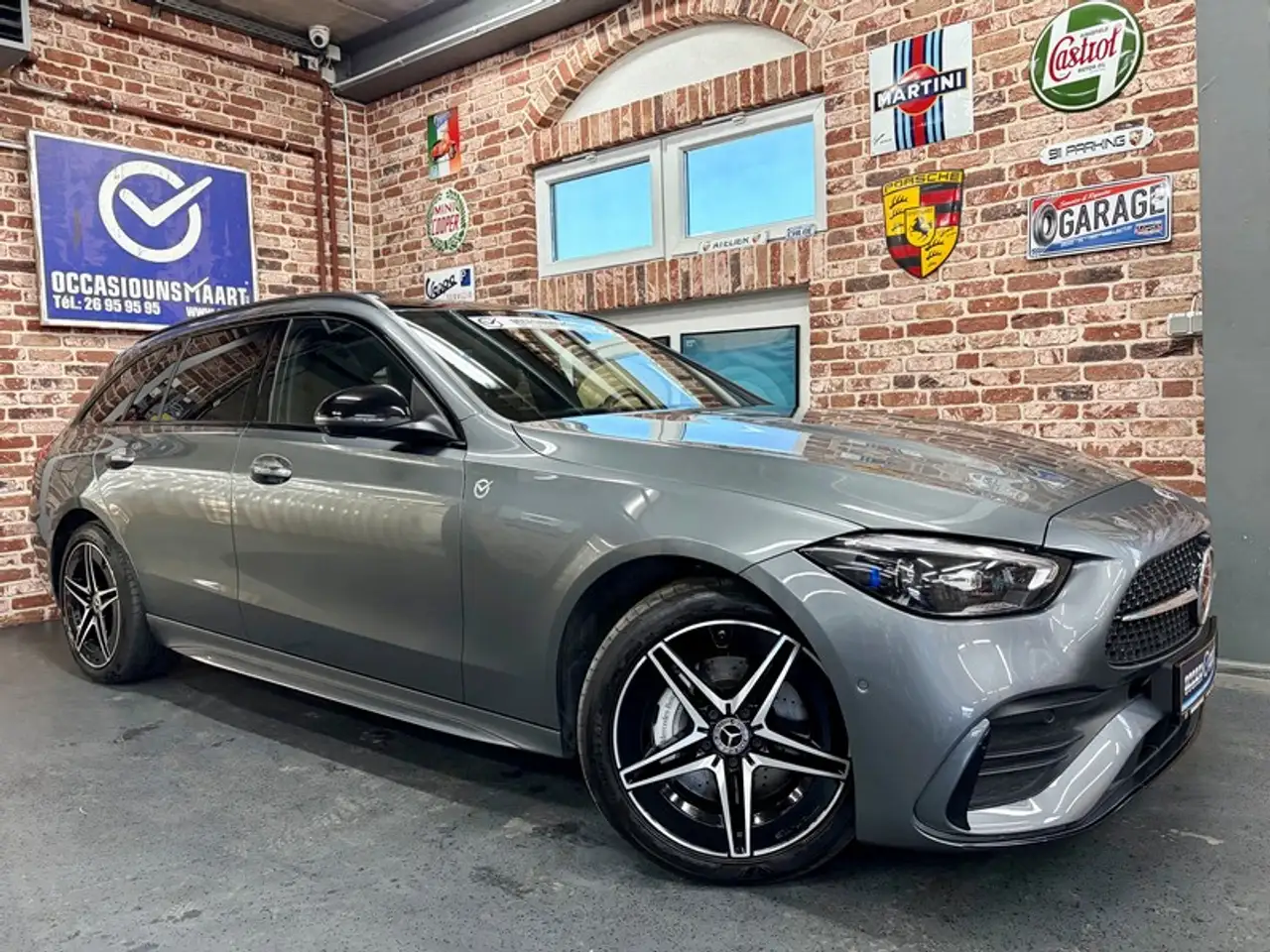 Mercedes-Benz C 300 C 300e Break 2.0 204cv Auto AMG-LINE — photo 1 of 8