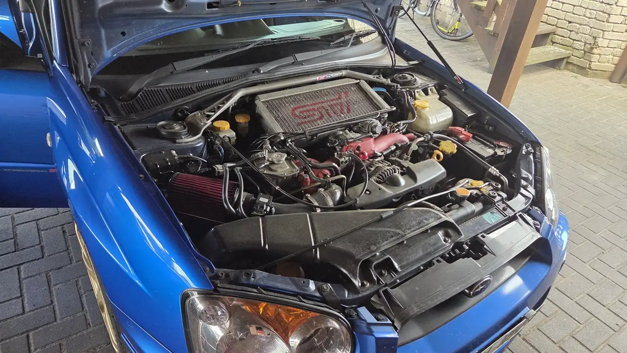 Subaru Impreza 2.0 WRX STI — photo 1 of 14