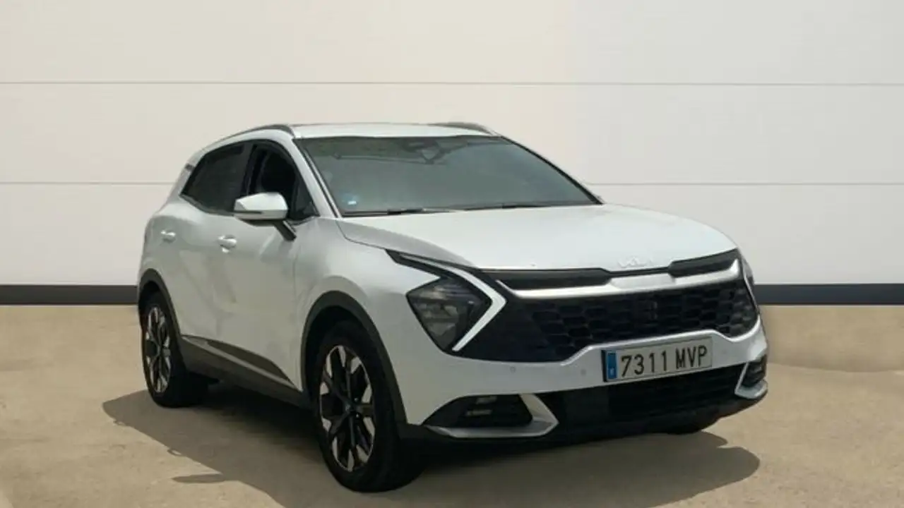 Kia Sportage 1.6 T-GDI PHEV DRIVE 4WD AUTO 265 5P — photo 1 of 25