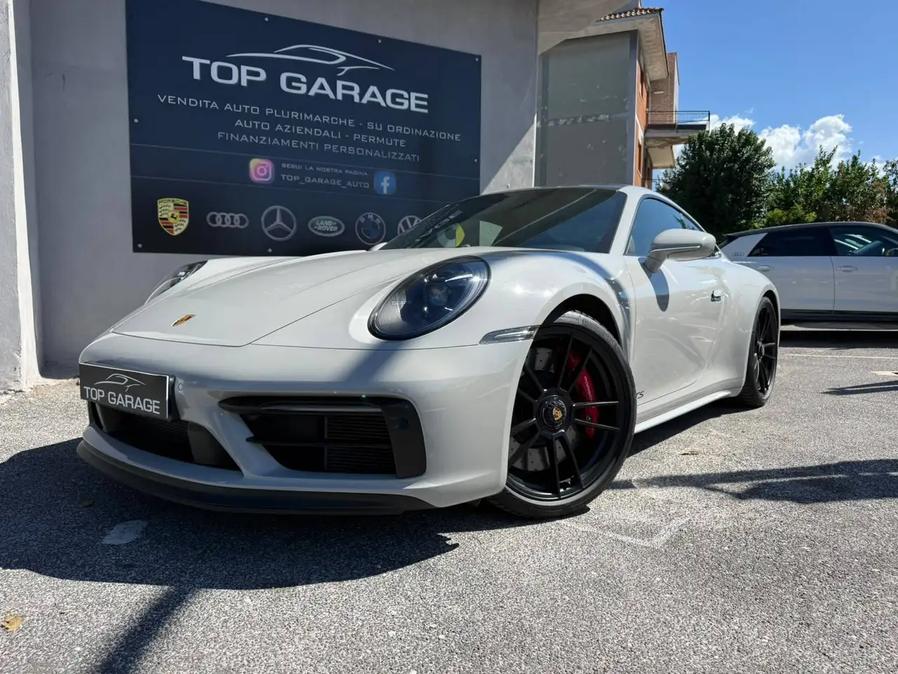 Porsche 992 911 Coupe 3.0 Carrera 4 GTS auto — photo 1 of 15