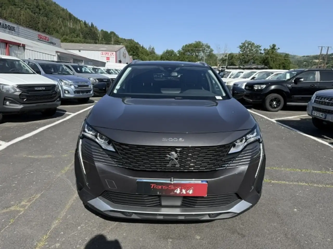 Peugeot 3008 1.5 BLUEHDI 130CH S\u0026S ROADTRIP EAT8 — photo 1 of 17
