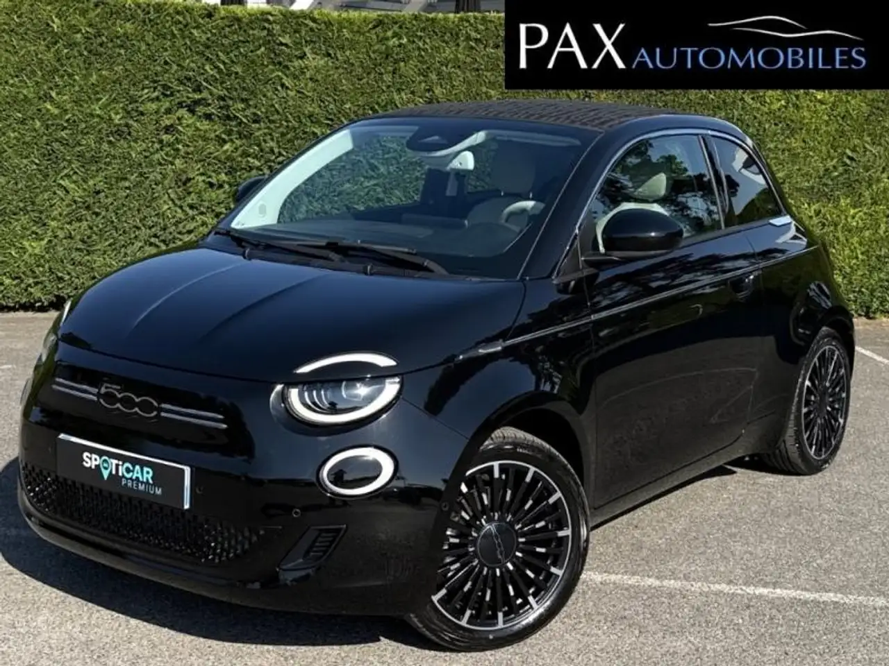 Fiat 500C e 118ch La Prima MY23 — photo 1 of 20