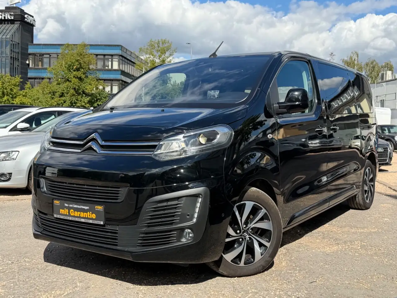 Citroen Spacetourer Spacetourer Feel M — photo 1 of 31