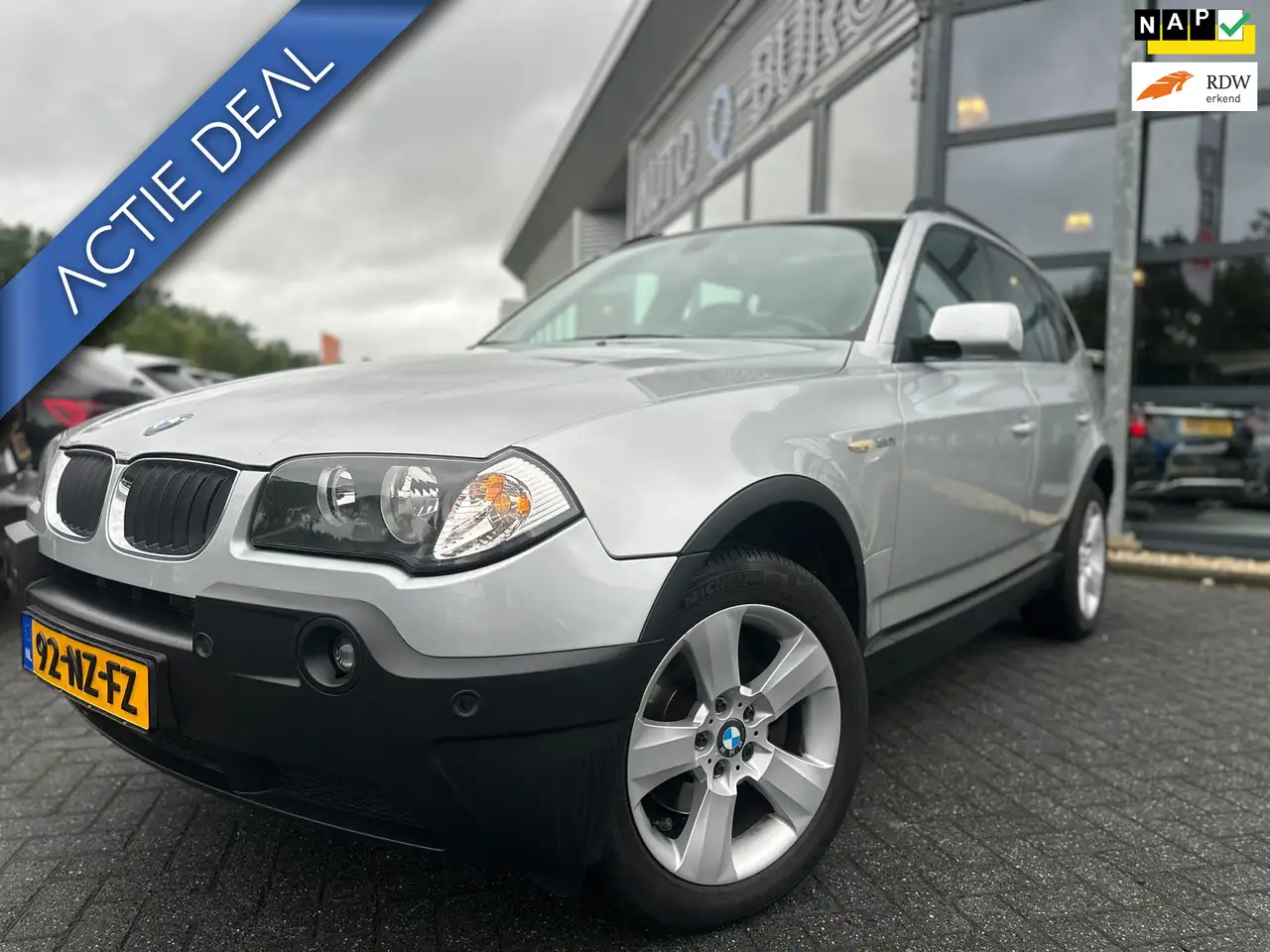 BMW X3 3.0i Executive | Automaat | Panorama | Trekhaak | — photo 1 of 40