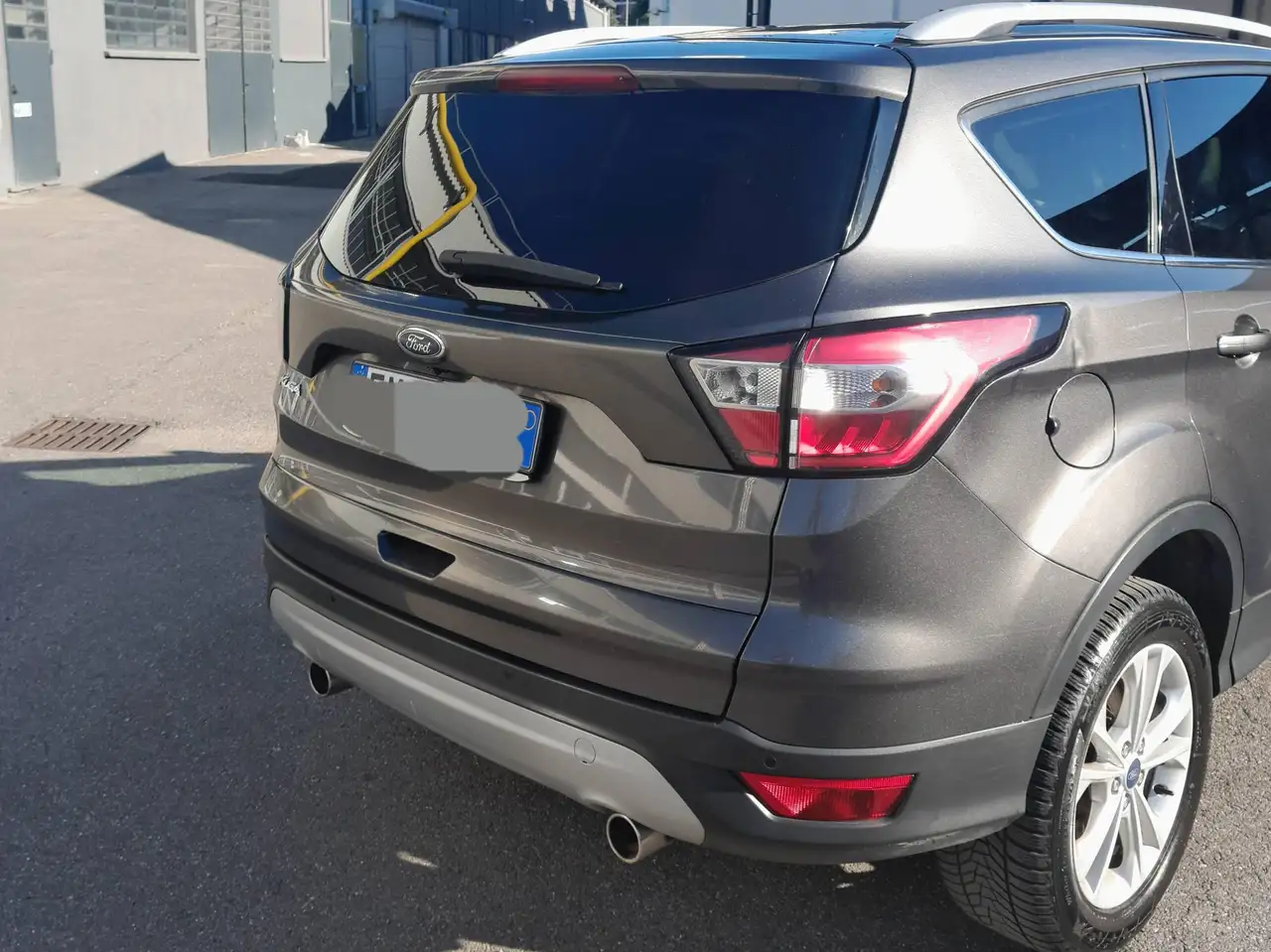 Ford Kuga 2.0 tdci Titanium 4wd 163cv — photo 1 of 11