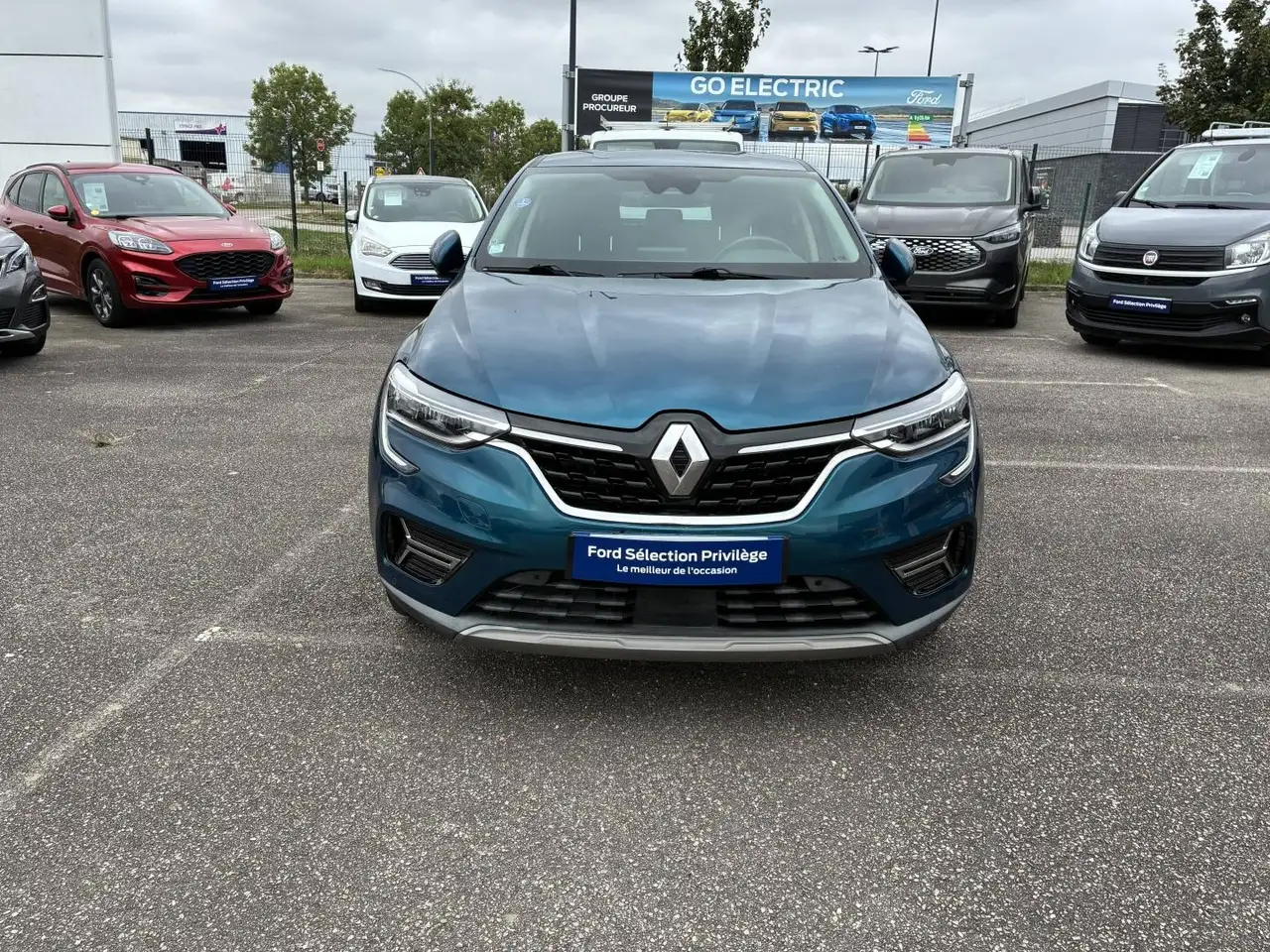 Renault Arkana 1.6 E-Tech 145ch Intens -21B — photo 1 of 15