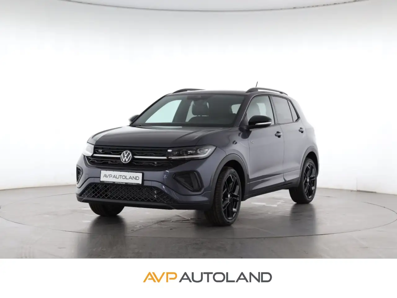 Volkswagen T-Cross 1.0 TSI DSG R-Line BLACK STYLE | AHK | — photo 1 of 15