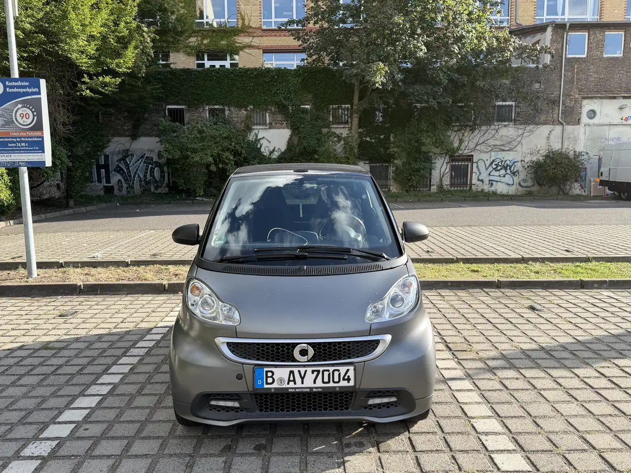 smart forTwo Micro Hybrid Drive 52 kW (451.480) — photo 1 of 10