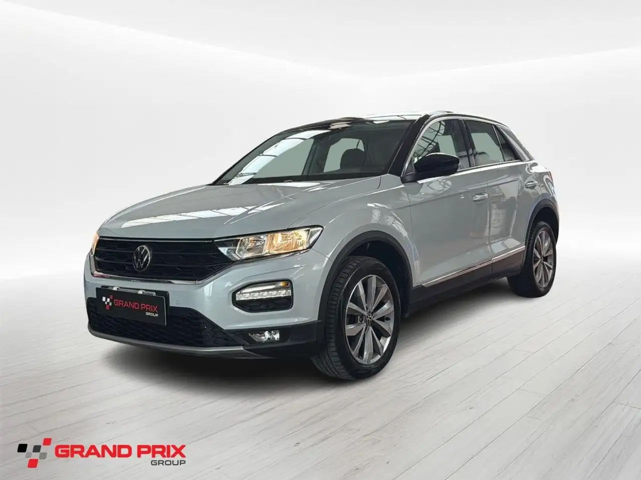 Volkswagen T-Roc I 2017 1.5 tsi Style dsg — photo 1 of 15