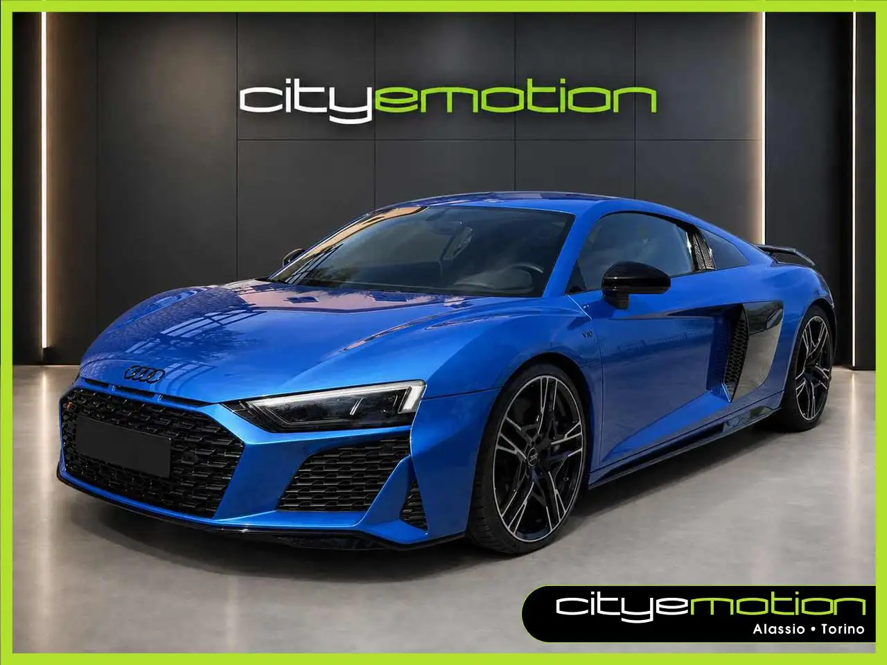Audi R8 Coupé V10 RWD S tronic performance — photo 1 of 11
