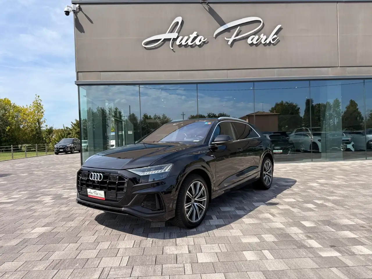 Audi Q8 50 3.0 tdi mhev Sport quattro tiptronic — photo 1 of 24