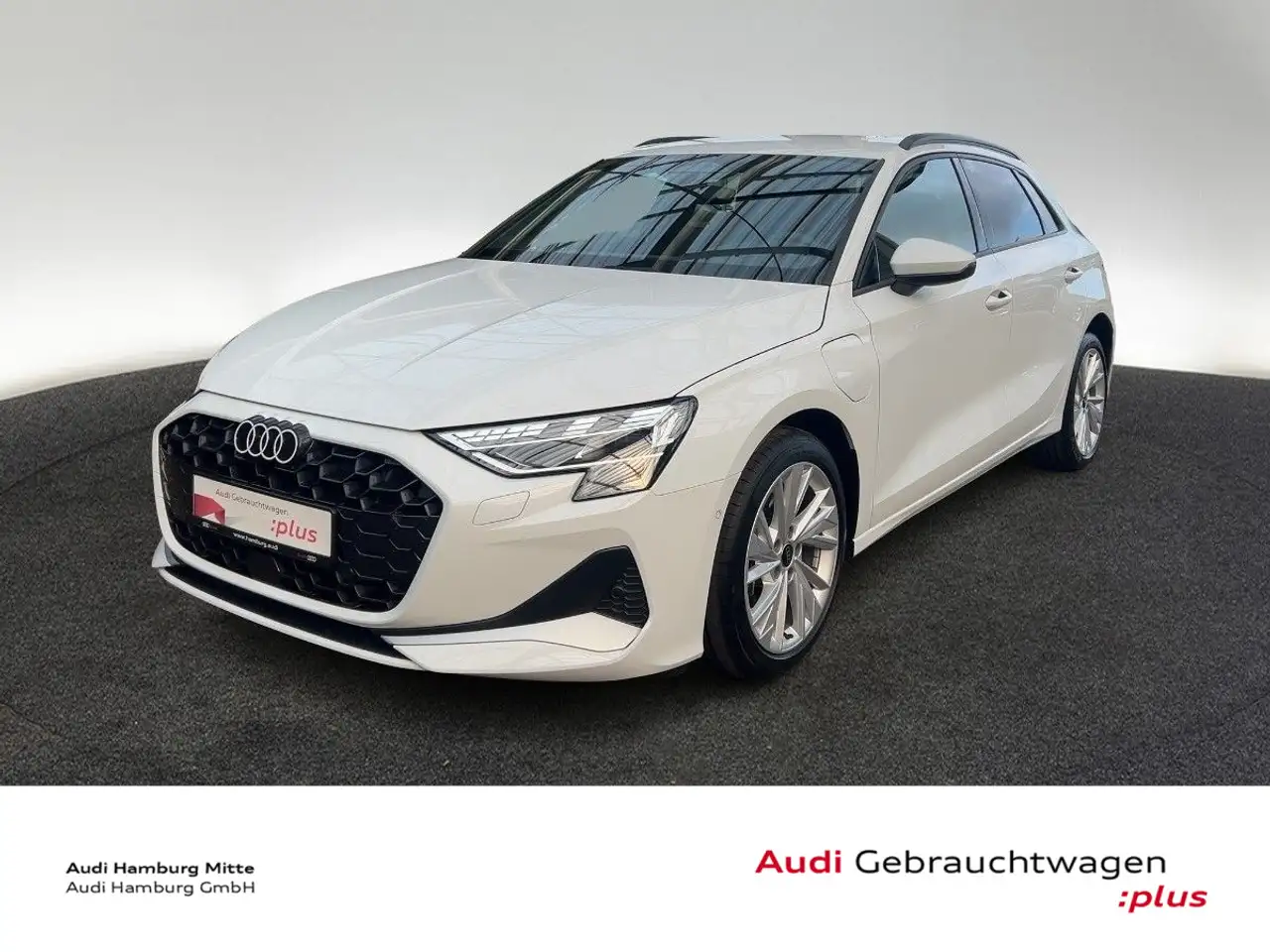 Audi A3 1.5 TFSI e advanced S tronic — photo 1 of 19
