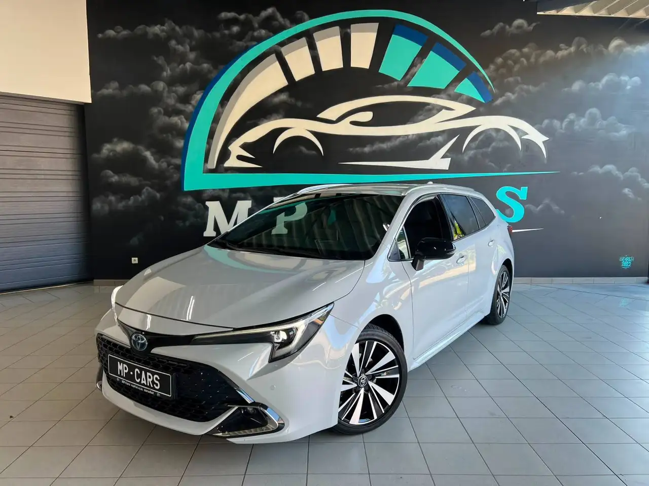 Toyota Corolla Corolla TS Hybrid 1.8 Style e-CVT GPF Style — photo 1 of 15