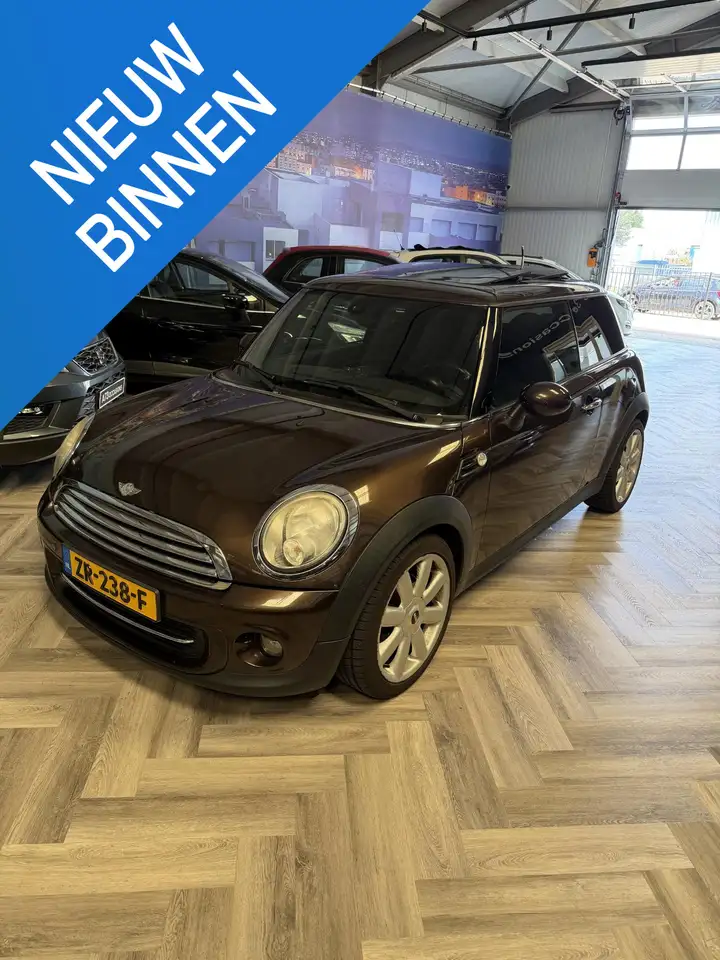 MINI Cooper 3-Deurs 1.6 PANORAMA,STOELVERWARMING — photo 1 of 14