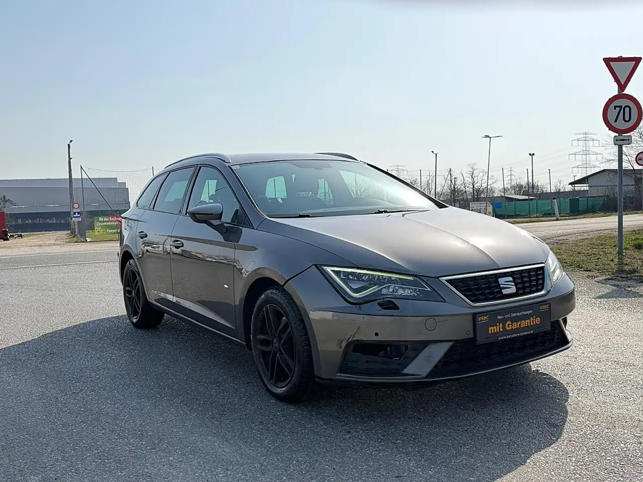 SEAT Leon ST Style 1,6 TDI Start-Stopp — photo 1 of 14