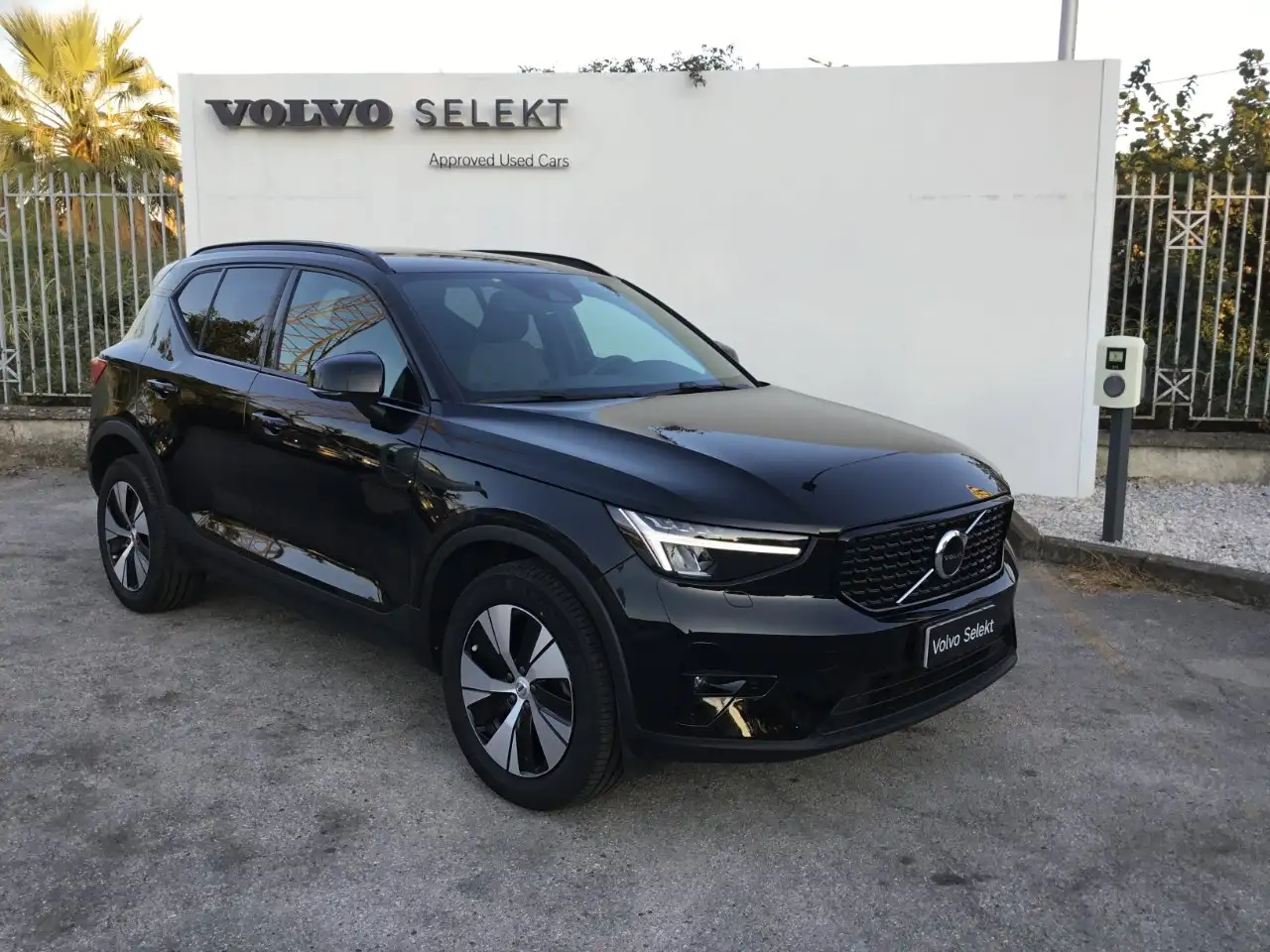 Volvo XC40 T4 AUT. AUTOCARRO — photo 1 of 15