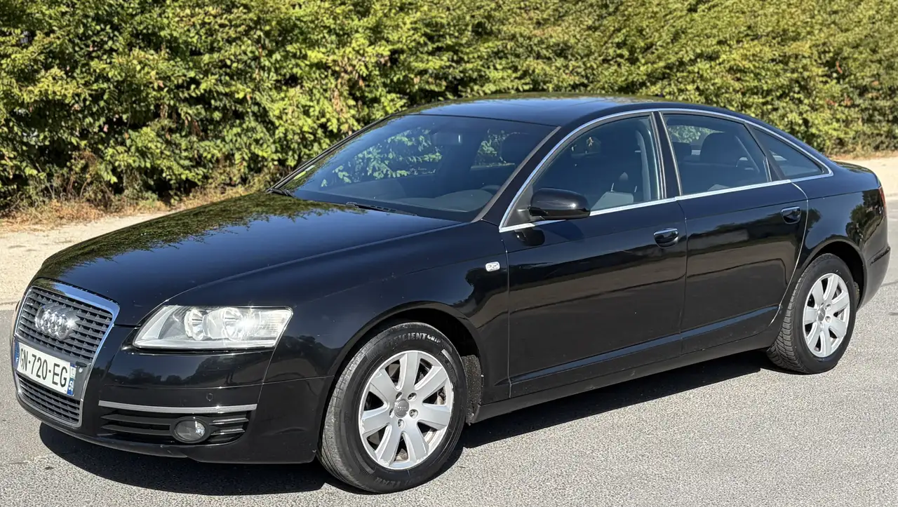 Audi A6 Avant 2.4 V6 177 Exclusive Line Multitronic A — photo 1 of 10