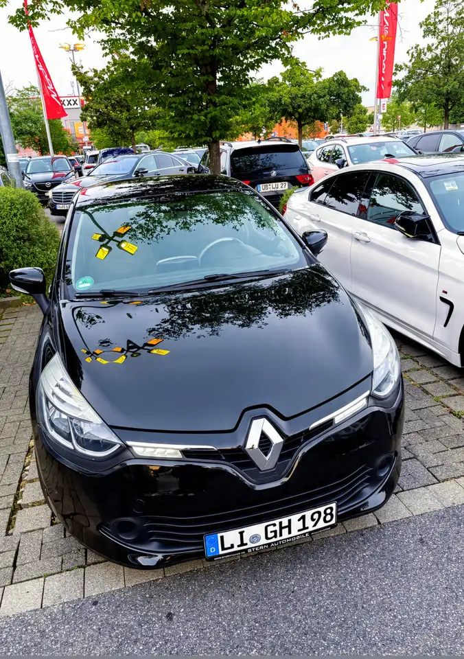 Renault Clio TCe 90 Dynamique — photo 1 of 7