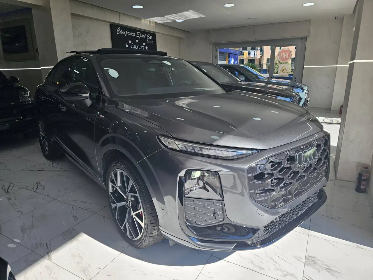Audi Q3 SPORTBACK 35 TDI 150CV S-LINE S-TRONIC - NUOVA KM0 - TETTO- PELLE TOT- SEDILI ELETTRICI- 360-CERCHI 20- LED MATRIX — photo 1 of 15