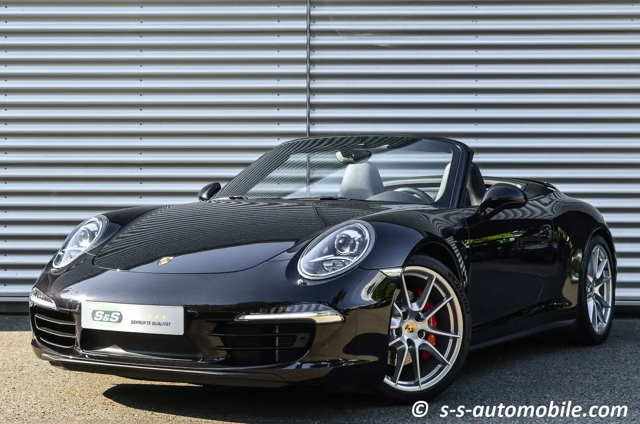 Porsche 991 Carrera 4S Cabrio Chrono Sportabgas perfekt! — photo 1 of 15