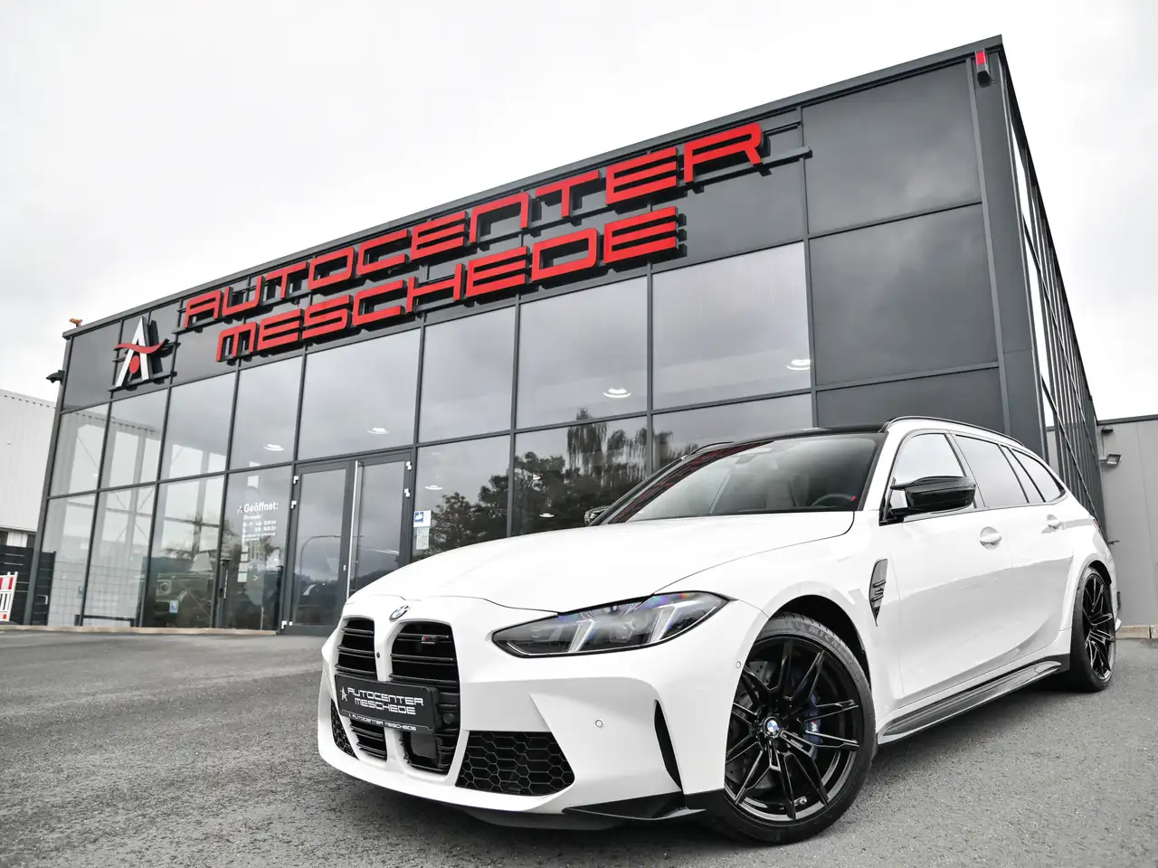 BMW M3 Touring Competition Schalensitze* Carbon* 360° — photo 1 of 40