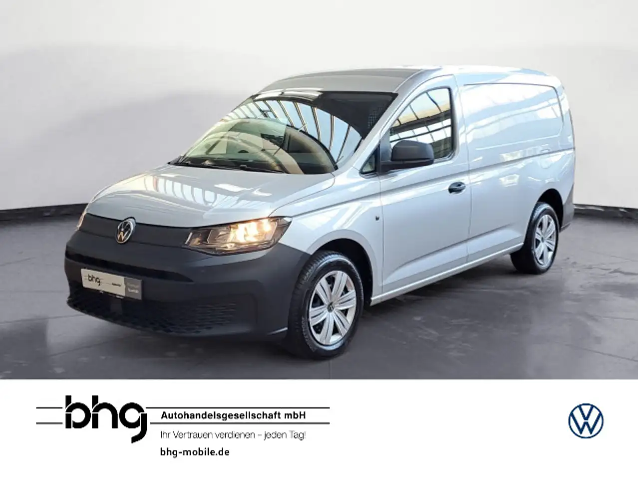 Volkswagen Caddy Cargo 2.0 TDI — photo 1 of 17