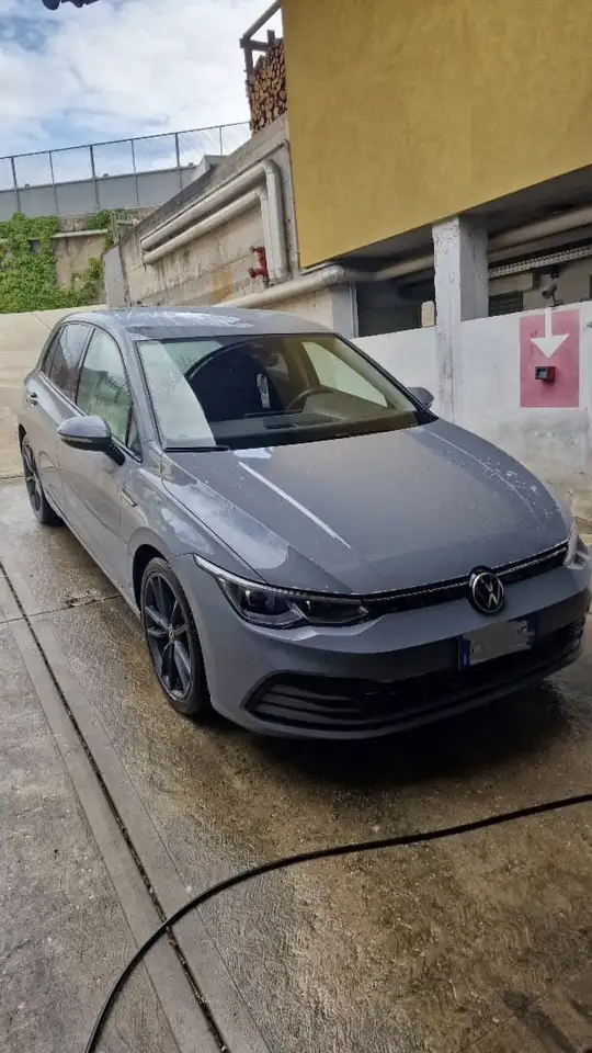 Volkswagen Golf 2.0 tdi 1st Edition Life 115cv — photo 1 of 1
