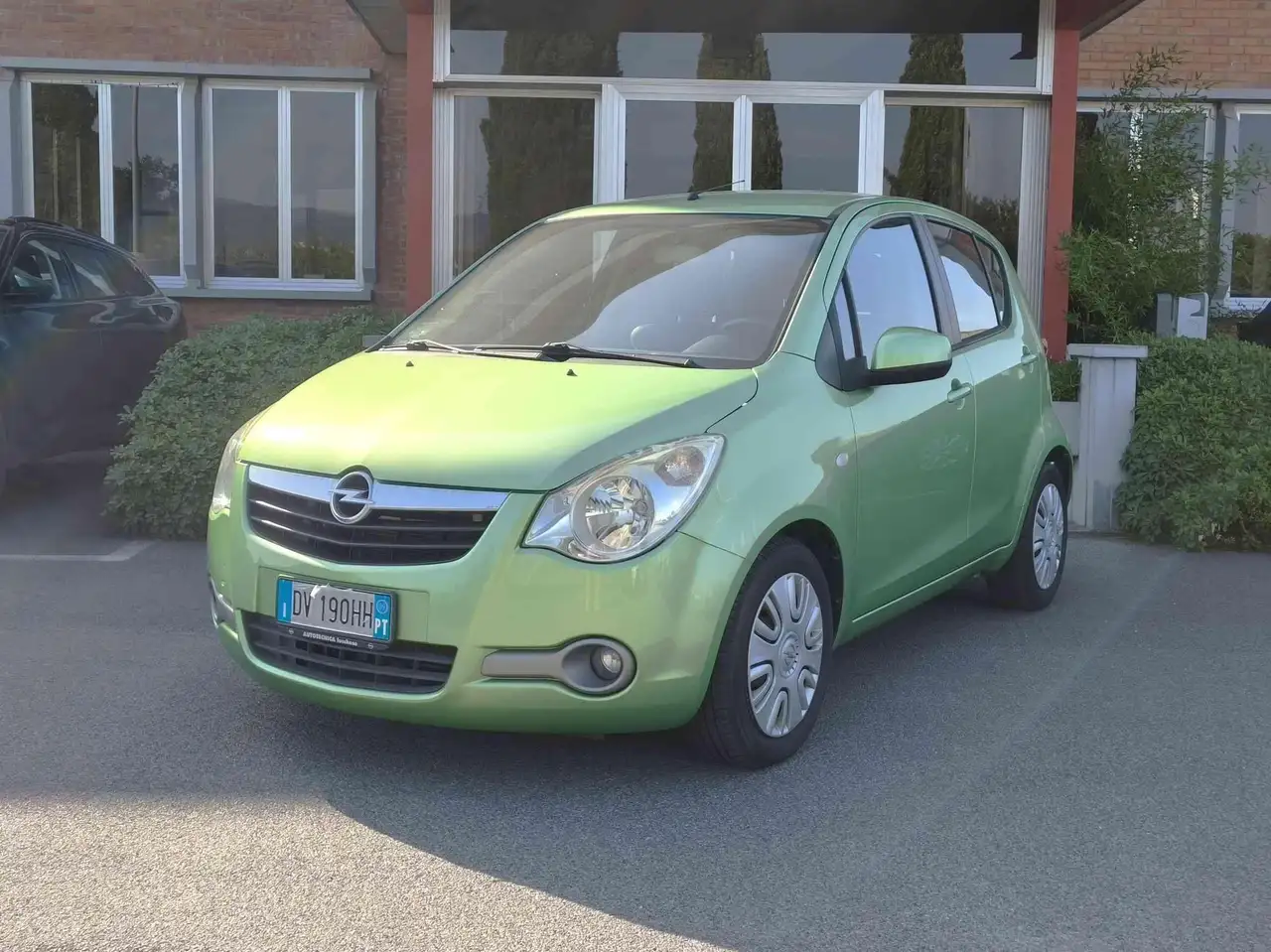 Opel Agila Agila 1.0 12v Enjoy 68cv — photo 1 of 10