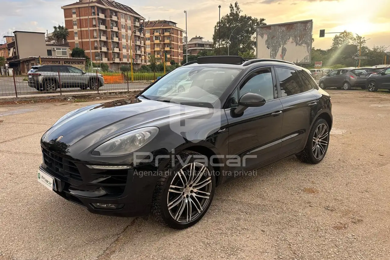 Porsche Macan Macan 3.0 Diesel S — photo 1 of 14