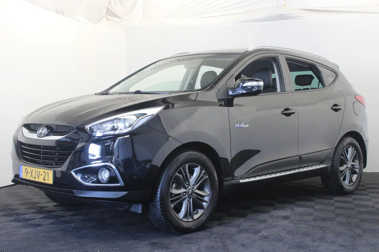 Hyundai iX35 1.6i GDI Go! — photo 1 of 16