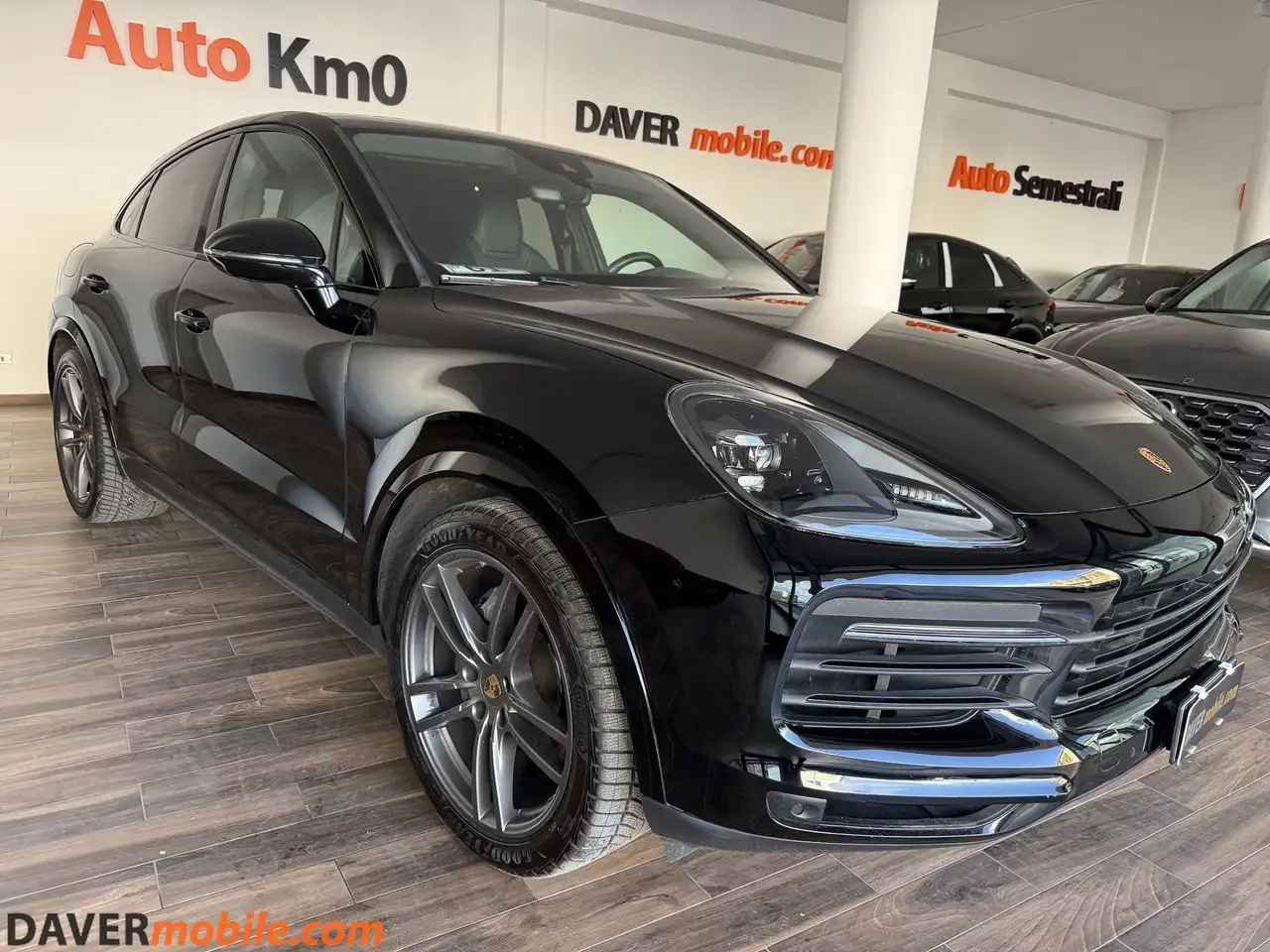 Porsche Cayenne Cayenne 3.0 tiptronic — photo 1 of 15